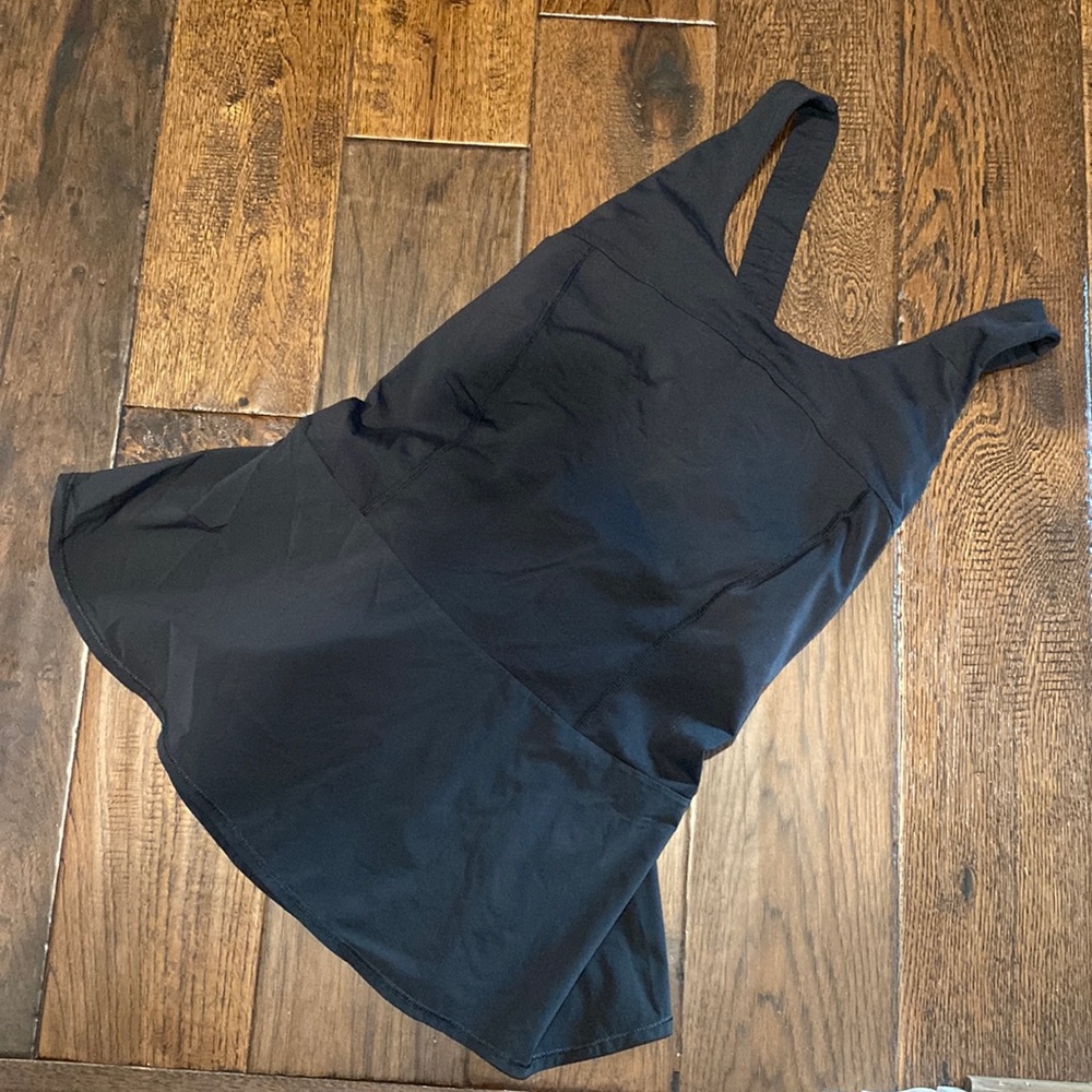 Lululemon fit and flare athletic top